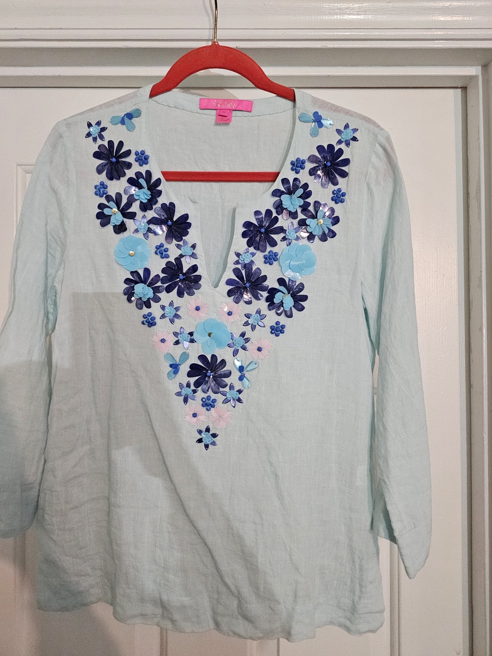 Lilly Pulitzer Linen LIMITED EDITION Light Aqua Floral Sequin V-Neck Blouse